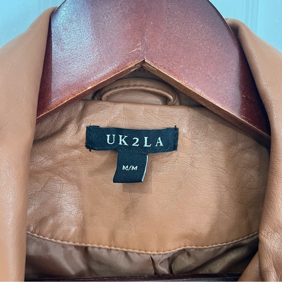 UK2LA camel color zipper closure vest pockets size medium - Picture 5 of 9